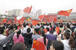 ?难以释怀！小卡被介绍出场 马刺球迷发出阵阵嘘声